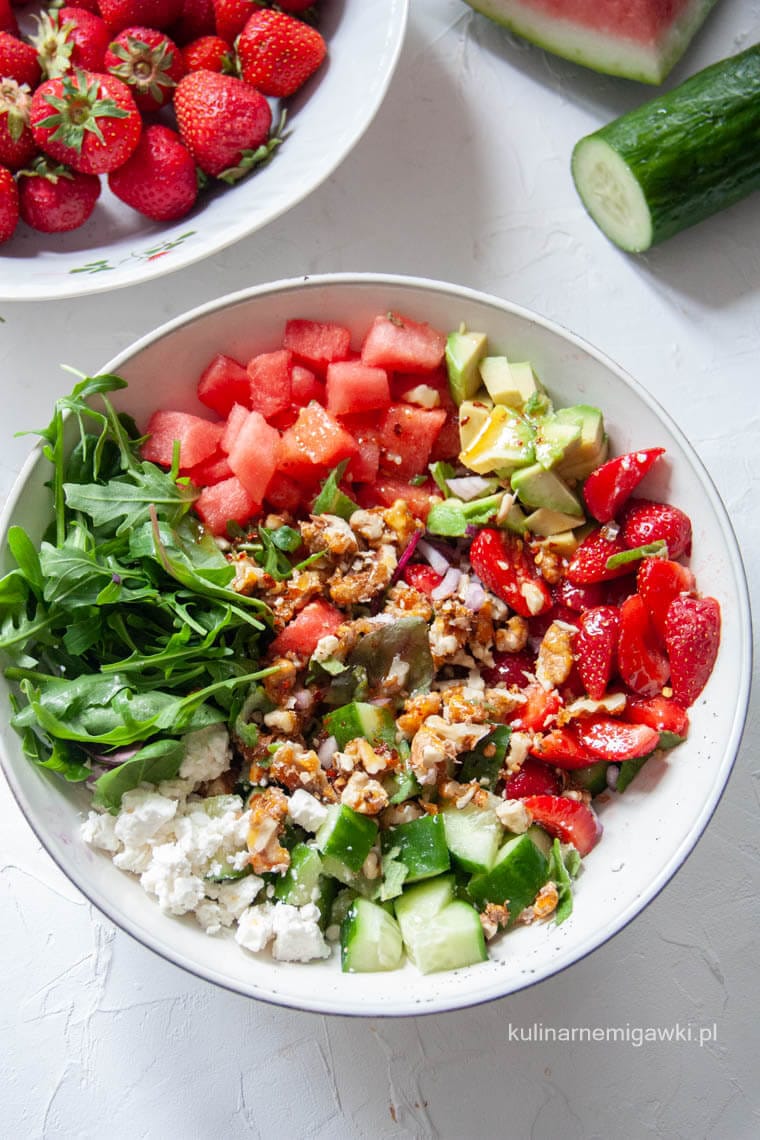 Sałatka z truskawkami i arbuzem 9 Sałatka z truskawkami i arbuzem