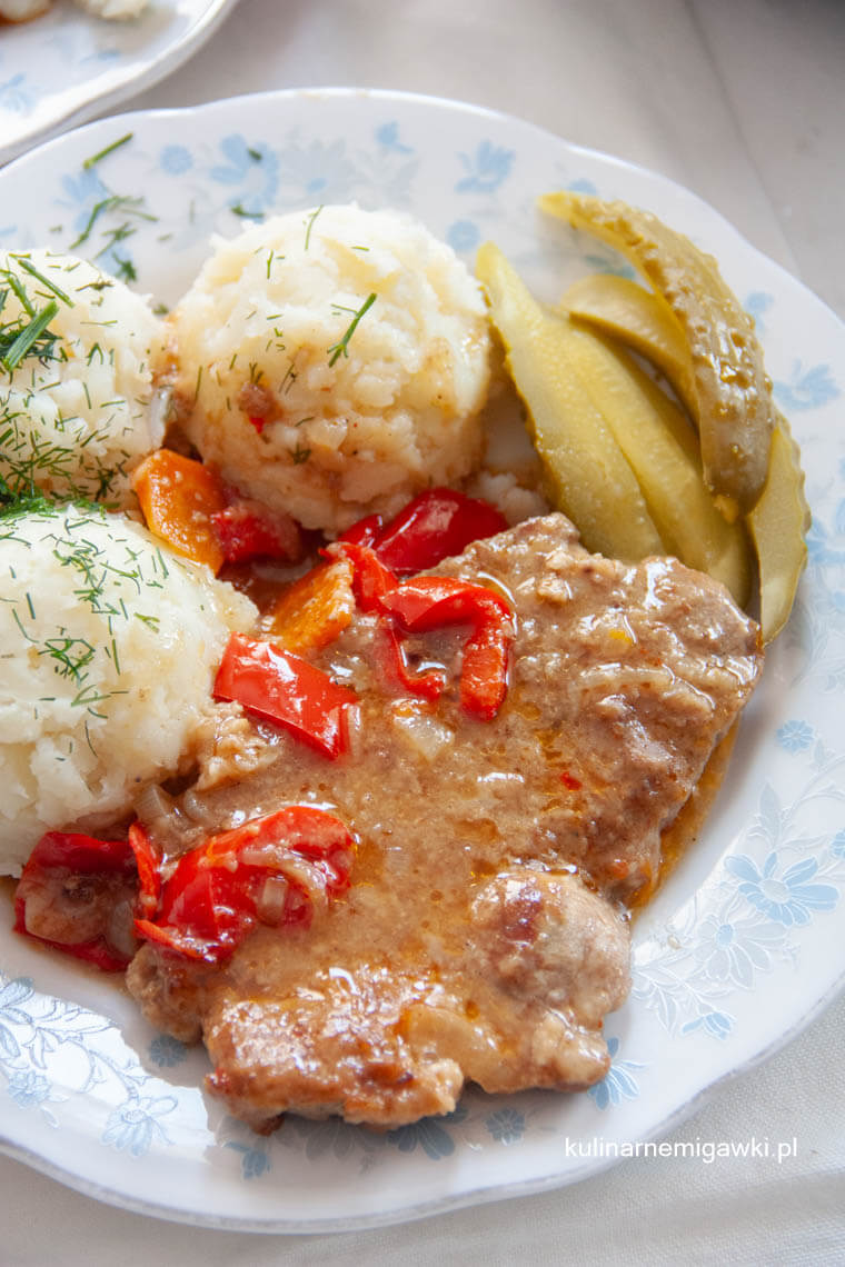 Siekane kotleciki 4 Karkówka w sosie