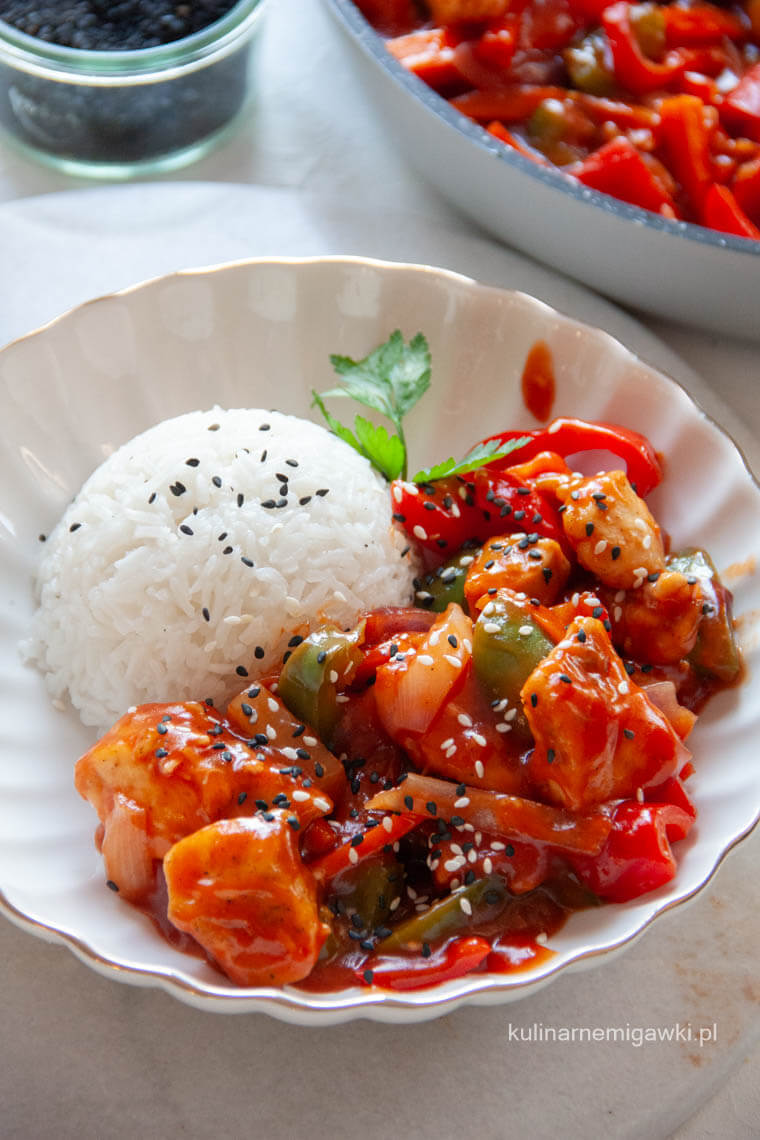 kurczak w sosie słodko-kwaśnym